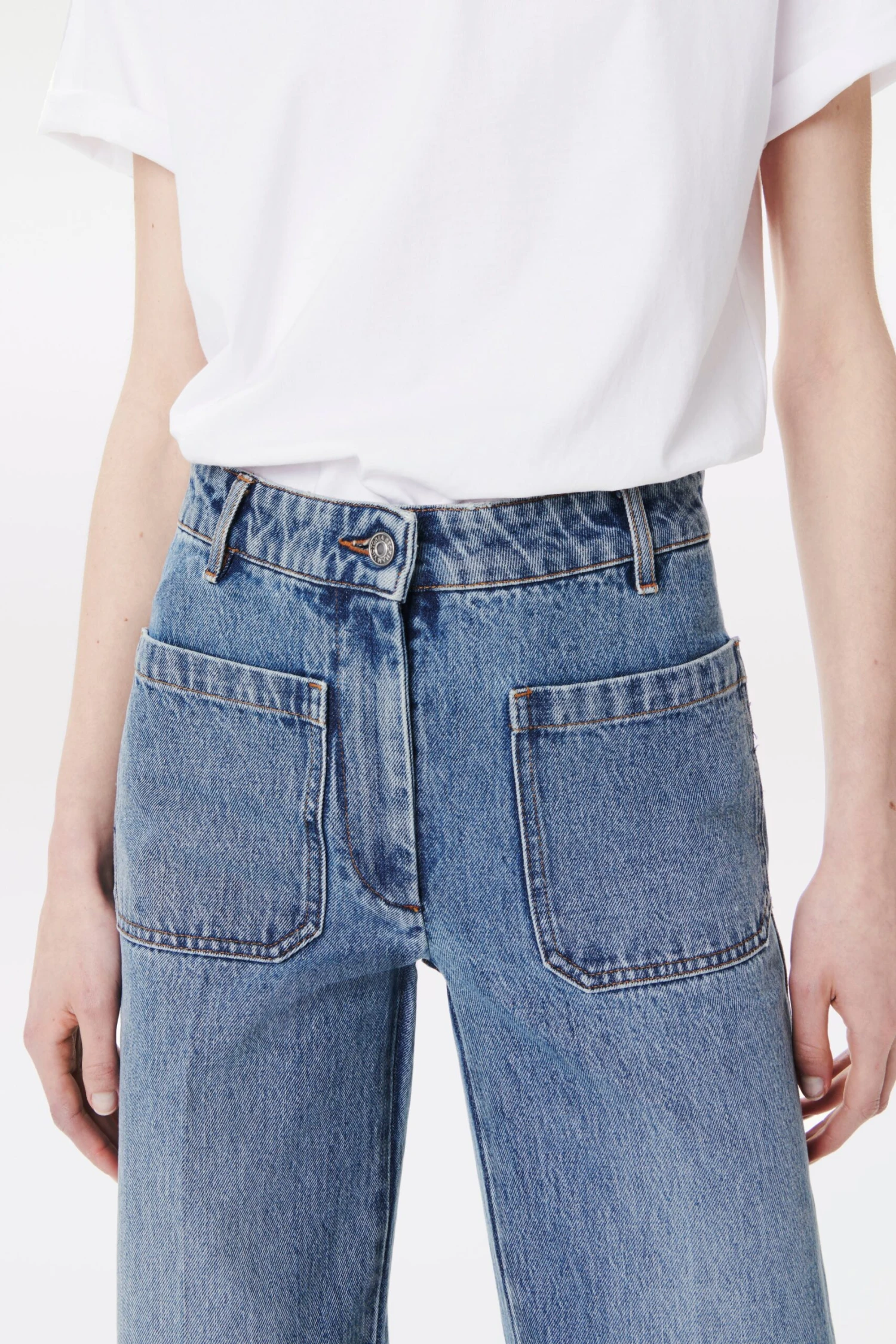 Victoria Beckham Alina High Waisted Patch Pocket Jean In Marble Wash 3 Victoria Beckham Alina High Waisted Patch Pocket Jean In Marble Wash - Image 3