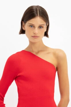 Victoria Beckham One Shoulder Knitted Gown In Red -Victoria Beckham 02 1675 8942e206 18c2 4cfb b959 ca47316c6af5