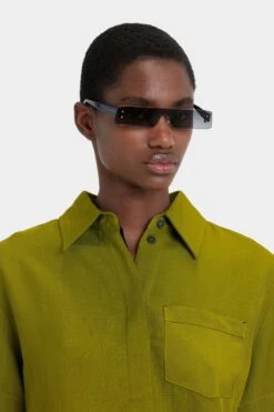 Victoria Beckham Mini Visor Sunglasses In Black-Green -Victoria Beckham 02 3210