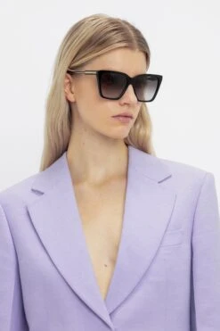 Victoria Beckham Soft Square Frame Sunglasses In Black-Gold 11 Victoria Beckham Soft Square Frame Sunglasses In Black-Gold -Victoria Beckham 02 7381