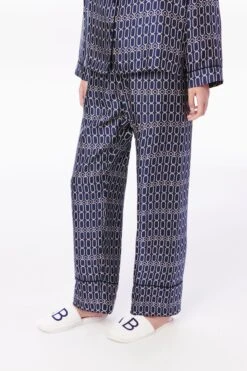 Victoria Beckham Chain Print Pyjama Set In Navy -Victoria Beckham 034 167 PYJAMA SET NAVY 3274 v2 2700 4050 LR