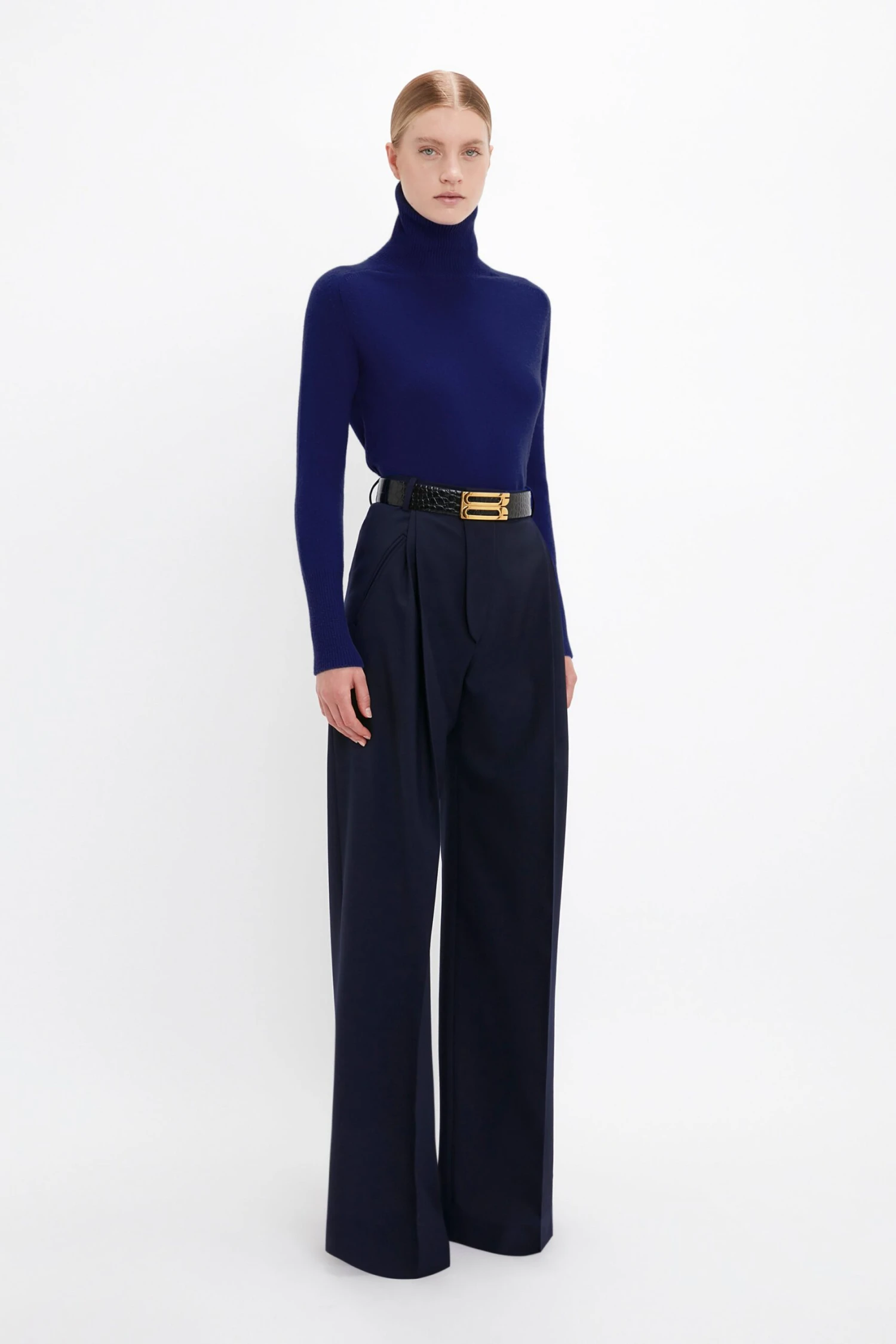 Victoria Beckham Wide Leg Trouser In Midnight 2 Victoria Beckham Wide Leg Trouser In Midnight - Image 2