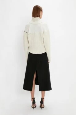 Victoria Beckham Collar Detail Jumper In Natural -Victoria Beckham 20230911 VB128