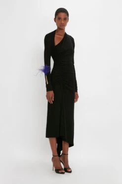 Victoria Beckham Slash-Neck Ruched Midi Dress In Black -Victoria Beckham 20230913 VB 139