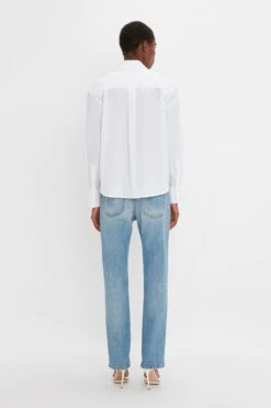 Victoria Beckham Cropped Long Sleeve Shirt In White -Victoria Beckham 20230914 VB 108 6d55dd23 c57a 4952 9ace cc1326842648