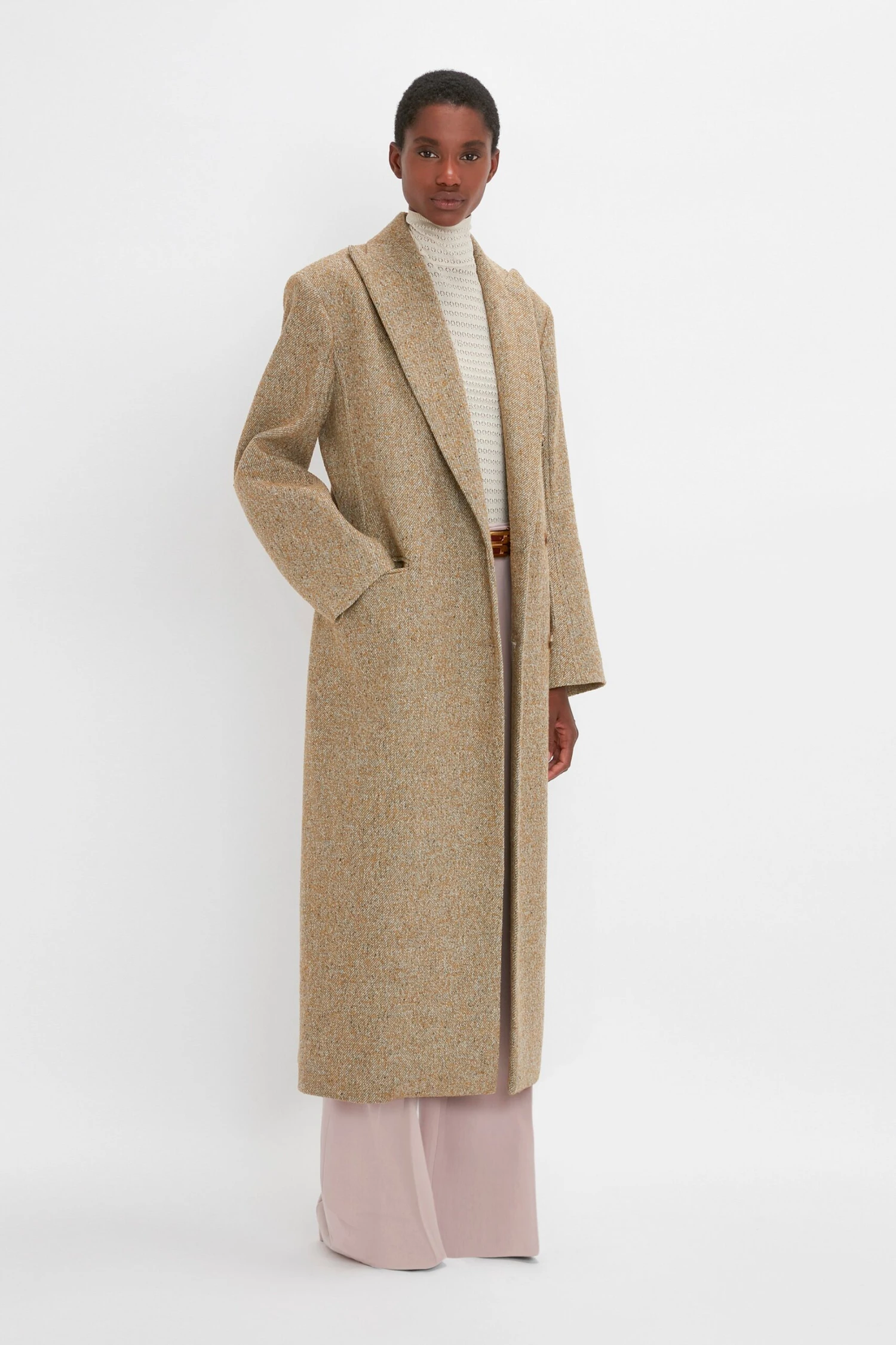 Victoria Beckham Exclusive Waisted Tailored Coat In Flax 2 Victoria Beckham Exclusive Waisted Tailored Coat In Flax - Image 2