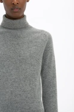 Victoria Beckham Polo Neck Jumper In Grey Melange 9 Victoria Beckham Polo Neck Jumper In Grey Melange -Victoria Beckham 8K1A3209 04e763c4 b0fc 45e8 8781 97fbcd4efbf7