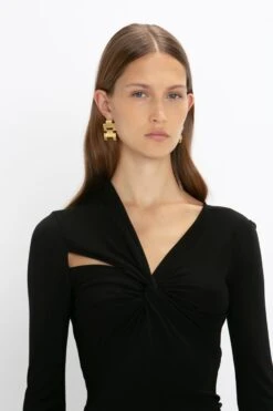 Victoria Beckham Tie Detail Floor-Length Dress In Black -Victoria Beckham 8K1A3762