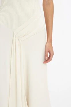 Victoria Beckham Sleeveless Tie Detail Dress In Cream -Victoria Beckham 8K1A3884