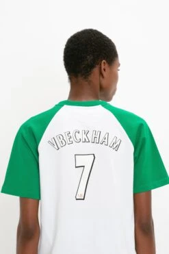 Victoria Beckham Football T-Shirt In Green -Victoria Beckham 8K1A4003