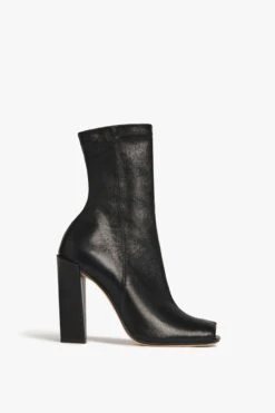 Victoria Beckham Iona Boots In Black