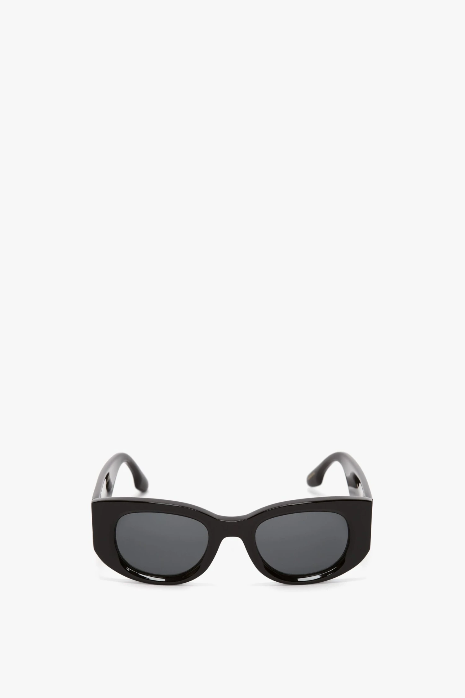 Victoria Beckham Monogram Detail Sunglasses In Black 1 Victoria Beckham Monogram Detail Sunglasses In Black