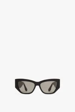 Victoria Beckham Sculptural Frame Sunglasses In Black