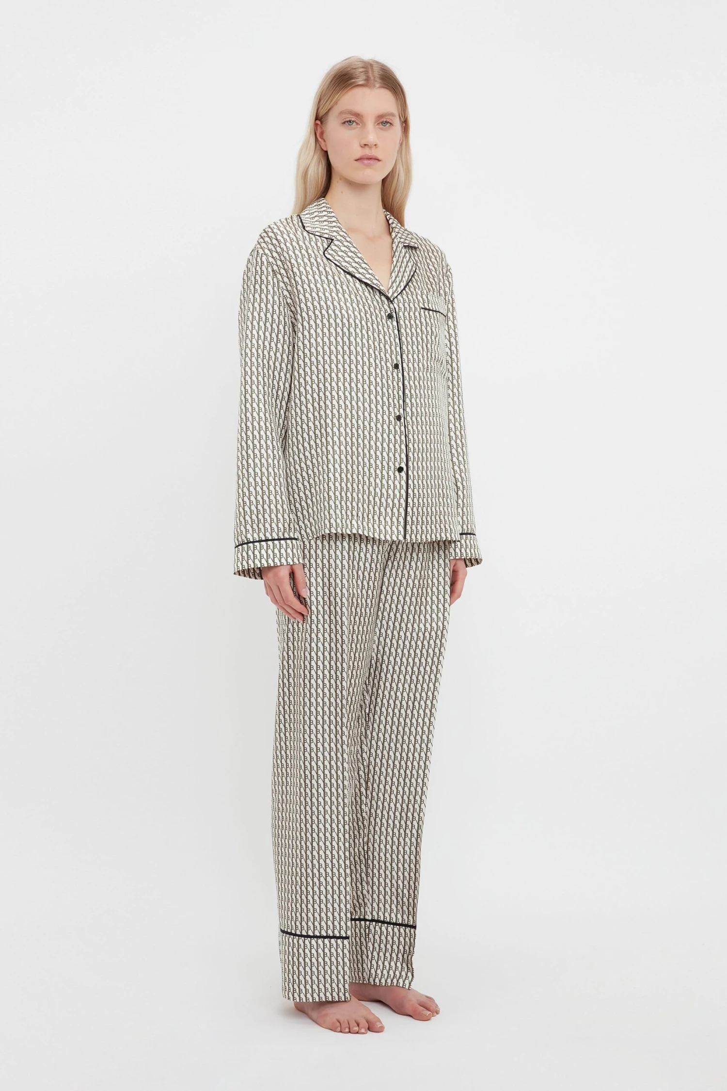 Victoria Beckham Pyjama Sleep Set In VB House Monogram Jacquard 2 Victoria Beckham Pyjama Sleep Set In VB House Monogram Jacquard - Image 2