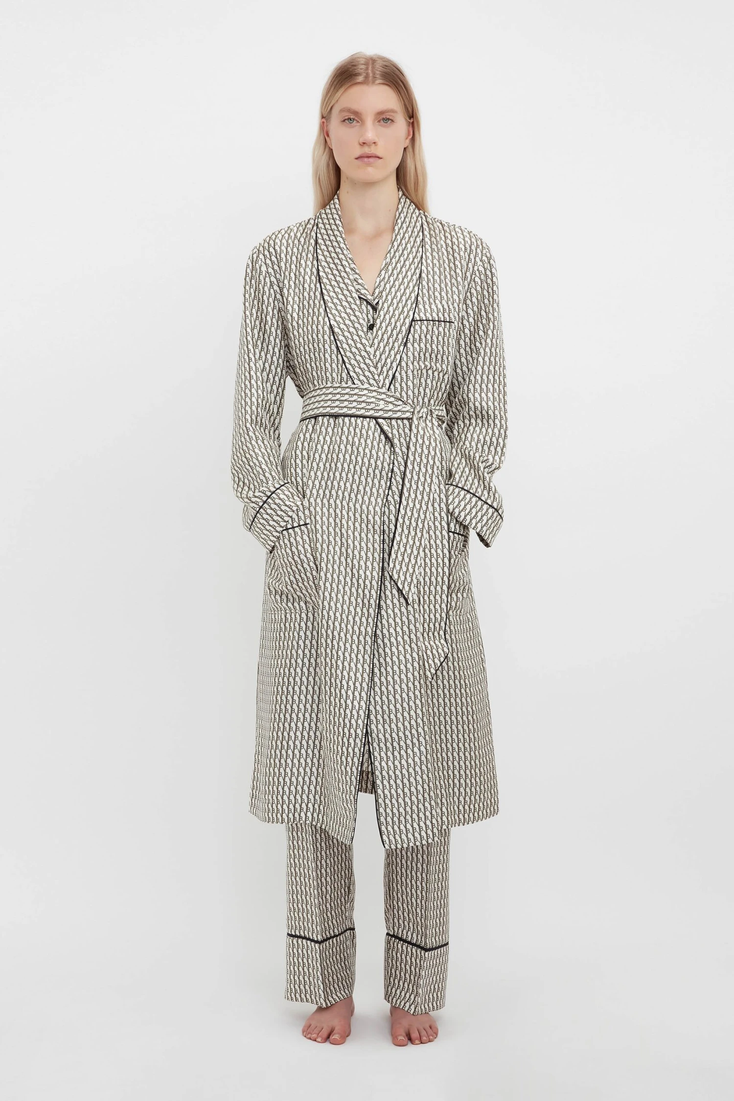 Victoria Beckham Pyjama Robe In VB House Monogram Jacquard 2 Victoria Beckham Pyjama Robe In VB House Monogram Jacquard - Image 2