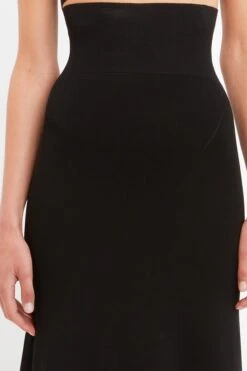 Victoria Beckham Floor-Length Knitted Skirt In Black 11 Victoria Beckham Floor-Length Knitted Skirt In Black -Victoria Beckham UntitledSession18051