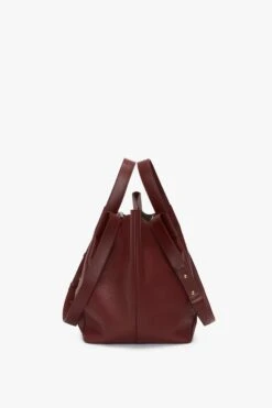 Victoria Beckham The Medium Tote In Burgundy Leather 10 Victoria Beckham The Medium Tote In Burgundy Leather -Victoria Beckham UntitledSession4818