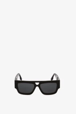 Victoria Beckham V Plaque Frame Sunglasses In Black