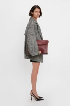 Victoria Beckham VB Body Mini Dress In Black -Victoria Beckham VICTORIA BECKHAM VB BODY MINI DRESS IN BLACK 1222KDR003661A BLACK STYLES MODEL 6 JPG A6