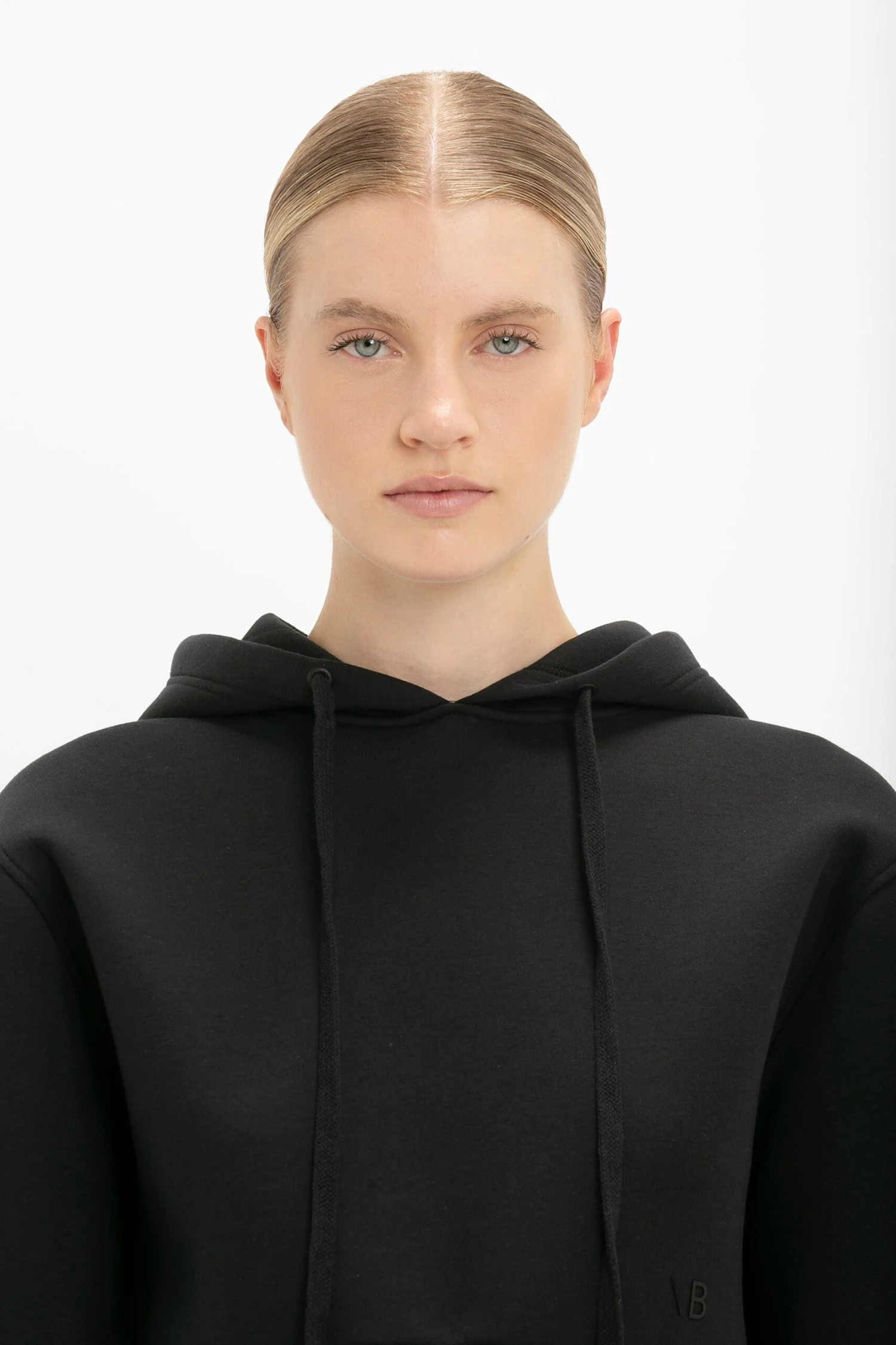 Victoria Beckham Cropped Neoprene Hoodie In Black 4 Victoria Beckham Cropped Neoprene Hoodie In Black - Image 4