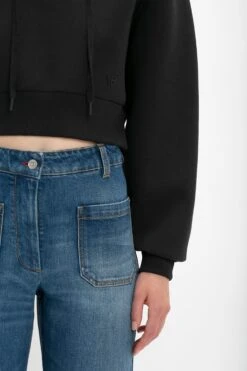 Victoria Beckham Cropped Neoprene Hoodie In Black 11 Victoria Beckham Cropped Neoprene Hoodie In Black -Victoria Beckham VictoriaBeckham CroppedNeopreneHoodieInBlack BLACK 1423JSS005002A Detail Model5 3 JPG