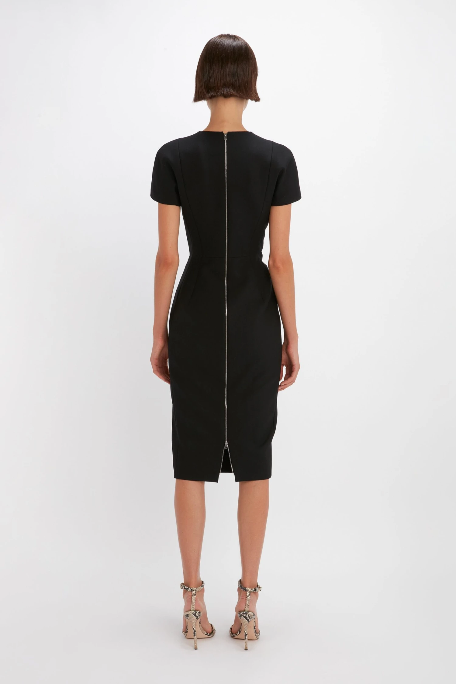 Victoria Beckham Spiral Fitted T-Shirt Dress In Black - Image 3