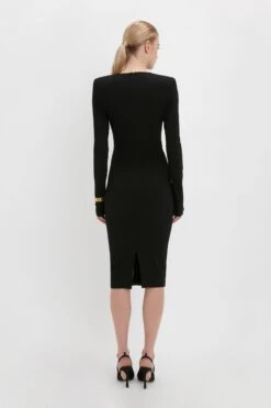 Victoria Beckham Long Sleeve T-Shirt Fitted Dress In Black -Victoria Beckham VictoriaBeckham LongSleeveT ShirtFittedDressInBlack BLACK 1423WDR004987A Back Model4 JPG 2250f73f ae56 4543 9b36 a2de929f8925