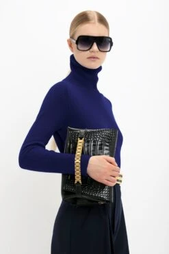 Victoria Beckham Polo Neck Jumper In Navy -Victoria Beckham VictoriaBeckham PoloNeckJumperInSapphireBlue SAPPHIREBLUE 1423KJU005045A Detail Model5 10 JPGcopy 71d54925 589e 4c82 a279 d5148e8aa5b2