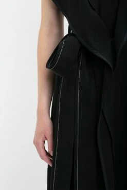 Victoria Beckham Trench Dress In Black 10 Victoria Beckham Trench Dress In Black -Victoria Beckham VictoriaBeckham TrenchDressInBlack BLACK 1423WDR004986A Detail Model5 4 JPG