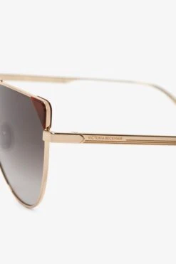Victoria Beckham V-Line Aviator In Gold Blonde Havana -Victoria Beckham VictoriaBeckham V LineAviatorInGold Caramel VB239S Detail 1JPG