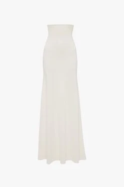Victoria Beckham Floor-Length Knitted Skirt In White -Victoria Beckham VictoriaBeckham VBxMyTheresaKnittedFloorLengthSkirtinWhite WHITE 1123KSK004230A 2700 4050 247 WHITE LR HR Flatshot Flatshot1 JPG